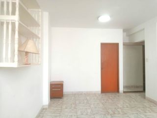 Venta De Departamento En Edificio España Frente A La Plaza De Armas-kbadeon