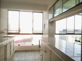 Venta De Departamento En Edificio España Frente A La Plaza De Armas-kbadeon