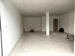 Foto 7 de Alquiler Bodegas o Locales Comerciales 45 m² centro de Durán