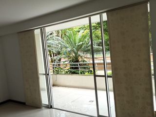Foto 3 de PANCE VENDO APARTAMENTO CERCA COLEGIOS Y UNIVERSIDADES