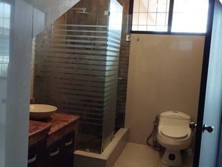 Foto 5 de Se Alquila Casa con Piscina y Amplio Parqueo