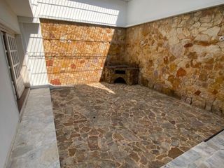 Foto 3 de Se vende espectacular casa en Prados del Norte 🤩