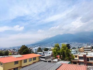 En Alquiler renta departamento Kennedy Norte de Quito Los pinos