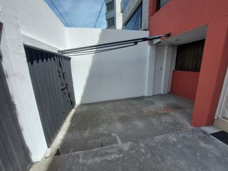 Foto 13 de GUILLERMO MORALES vende para Inversionistas, Irresistible oportunidad, casa Eloy Alfaro, sólo a $ 300.000