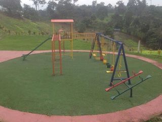 Foto 10 de En Venta Terreno en Quintas vacacionales Silanche, a 5 minutos de Pedro Vicente Maldonado