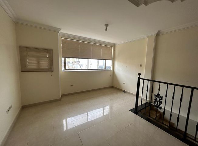 place photo 53