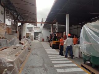 Foto 4 de Se vende Local Industrial en la Av. argentina – Cercado de Lima