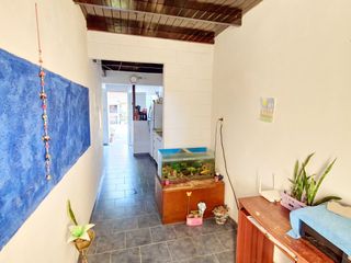 Foto 4 de En venta: Casa + local a 50 mts. escuela en Romang