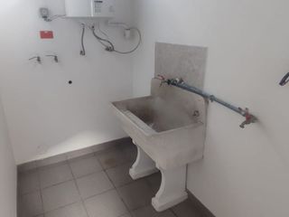 Alquilo triplex La Molina Vieja $ 830 Dólares