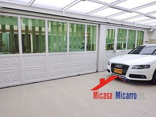 Foto 2 de Casa en Venta en Pontevedra Bogota