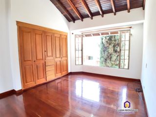 Hermosa casa de 5 alcobas en venta, Sabaneta, Vereda San José