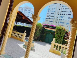 N13 - Hotel en Venta en Salinas Chipipe 25 habitaciones a una cuadra del mar