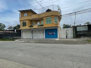 Foto 1 de vendo una unidad que incluyen casas y departamentos en terreno amplio