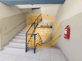 Foto 6 de ¡VENTA LOCAL COMERCIAL DE CUATRO PISOS EN CHUPACA!