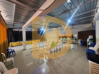 Foto 12 de ¡VENTA LOCAL COMERCIAL DE CUATRO PISOS EN CHUPACA!