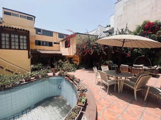Foto 3 de VENTA DE CASA EN MIRAFLORES