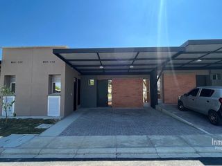 Foto 1 de RENTA CASA EN  GALICIA CERRITOS PEREIRA