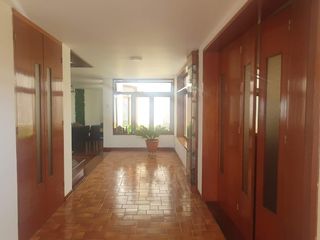 Foto 5 de VENDO LINDA CASA TRADICIONAL A 2cuadras del PENTAGONITO . SAN BORJA. 5 dorm.