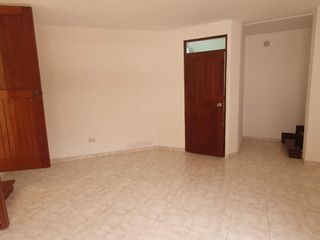 Foto 14 de VENDO LINDA CASA TRADICIONAL A 2cuadras del PENTAGONITO . SAN BORJA. 5 dorm.