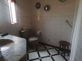 Foto 19 de VENDO LINDA CASA TRADICIONAL A 2cuadras del PENTAGONITO . SAN BORJA. 5 dorm.