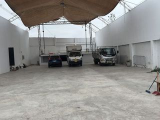 Foto 2 de ALQUILO LOCAL COMERCIAL EN MALA!!!