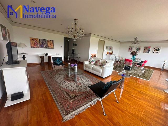 DEPARTAMENTO EN VENTA DE 255m2 C/ DOS COCHERAS FRENTE AL GOLF CLUB DE SAN ISIDRO