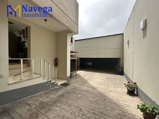 DEPARTAMENTO EN VENTA DE 255m2 C/ DOS COCHERAS FRENTE AL GOLF CLUB DE SAN ISIDRO