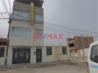 Local Comercial En Venta Tres Pisos Con 2 Departamentos Mas Azotea - Urb Sol De Pomalca.(C.MELENDRES)