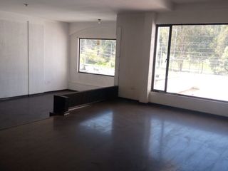 Foto 4 de ARRIENDO AMPLIA CASA IDEAL PARA RESTAURANTE O NEGOCIO DE PREFERENCIA,  SECTOR EL CICLISTA