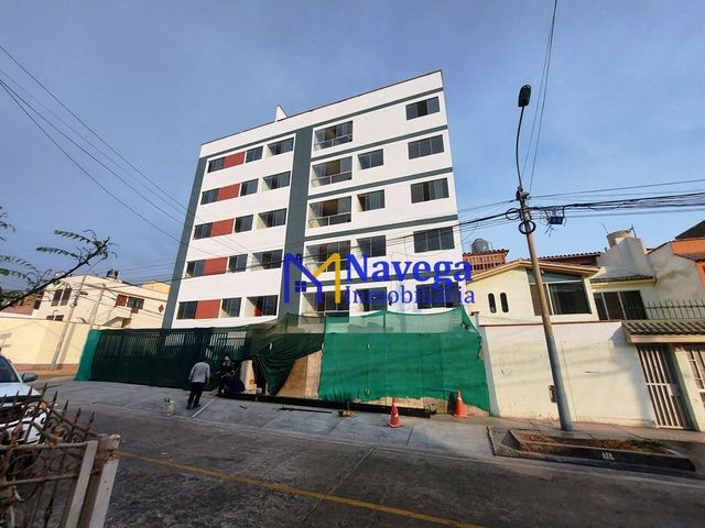 DEPARTAMENTO EN VENTA EN 2DO PISO - DE 77.5 m2 EN CALLE HERAUD EN SAN MIGUEL