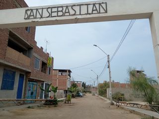 Gran Ocasión En Urb. San Sebastian De Pachacamác!!... Terreno Urbano De 192 M2 - Esquina Y Frente A Parque