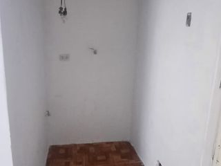 Foto 10 de VENTA DE CASA CERCADO DE LIMA- MUY CERCA A LAS MALVINAS