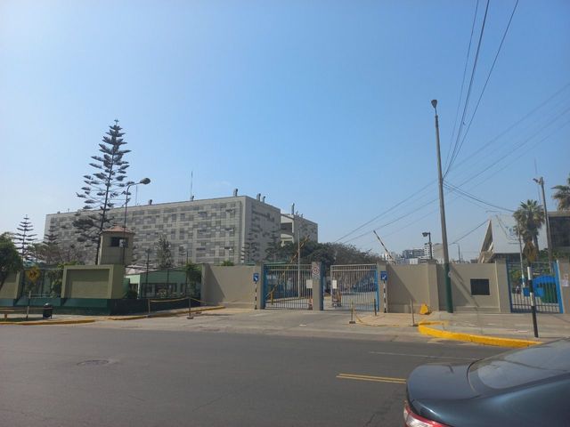Depa 3 Dormitorios, 108M2, Bien Iluminado, Ventilado Y Vista Externa