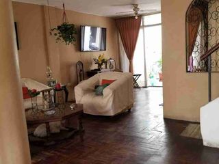 Foto 1 de VENTA VILLA 2 PLANTAS EN LA CIUDADELA LA SAIBA