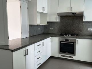 Exclusivo Dpto, 148 m2, Centro de Miraflores, 3 dorms, 3 baños, 2 Estac