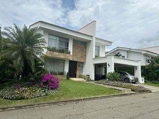 Foto 2 de CASA EN ALQUILER EN CONDOMINIO PANCE