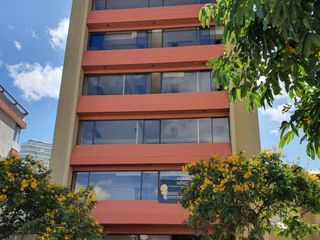 Edificio de Venta Sector Plaza Artigas – Apto Para Oficinas Quito