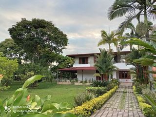 Foto 3 de ESPACIOSA CASA DE DESCANSO, INDEPENDIENTE,  SECTOR CASCAJAL - SUR CALI