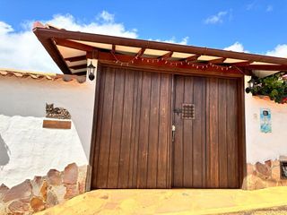 Foto 2 de VENTA-PERMUTA CASA ZAPATOCA