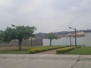 Venta Casa con 10% de Entrada Secor Samborondon