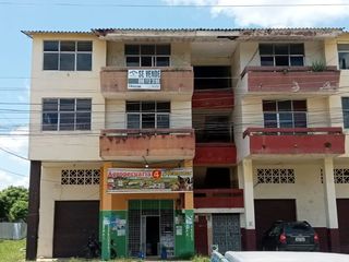 Foto 1 de Edificio Rentero  en Venta en Chone Vía Quito
