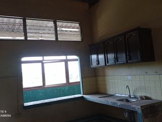 Foto 11 de Edificio Rentero  en Venta en Chone Vía Quito
