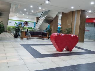 Foto 5 de VENTA LOCAL COMERCIAL EN CENTRO COMERCIAL GAMMA -LA VICTORIA , GAMARRA