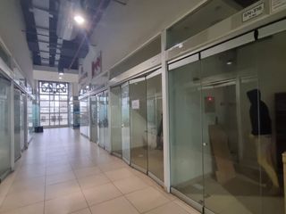 Foto 6 de VENTA LOCAL COMERCIAL EN CENTRO COMERCIAL GAMMA -LA VICTORIA , GAMARRA