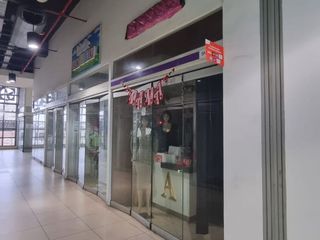 Foto 17 de VENTA LOCAL COMERCIAL EN CENTRO COMERCIAL GAMMA -LA VICTORIA , GAMARRA