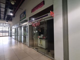 Foto 21 de VENTA LOCAL COMERCIAL EN CENTRO COMERCIAL GAMMA -LA VICTORIA , GAMARRA