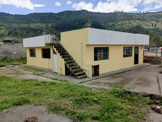 Foto 31 de En venta casa en Lloa Ecologico está ubicada al ingreso de Lloa