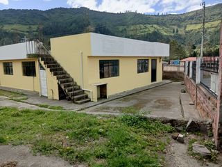 Foto 28 de En venta casa en Lloa Ecologico está ubicada al ingreso de Lloa