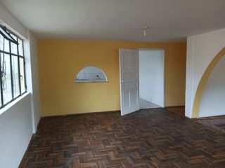 Foto 24 de En venta casa en Lloa Ecologico está ubicada al ingreso de Lloa