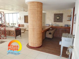 Foto 4 de Departamento de Lujo Frente Al Mar de Venta en Playas Villamil, Edificio La Balsilla